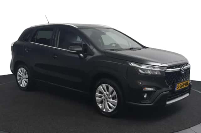 Suzuki S-Cross (2022) thumbnail 3
