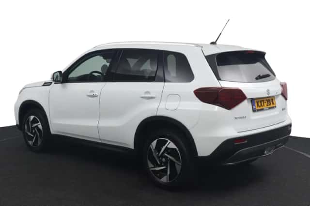 Suzuki Vitara (2026) thumbnail 4