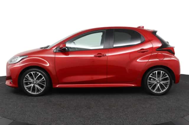 Toyota Yaris (2024) thumbnail 5