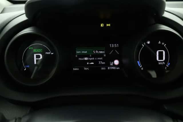 Toyota Yaris Cross (2023) thumbnail 6