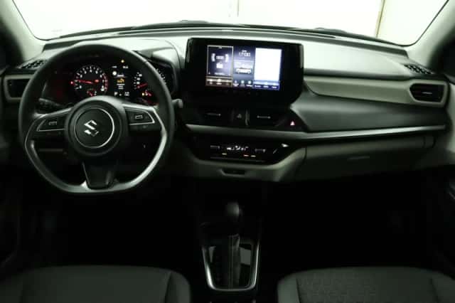 Suzuki Swift (2026) thumbnail 4