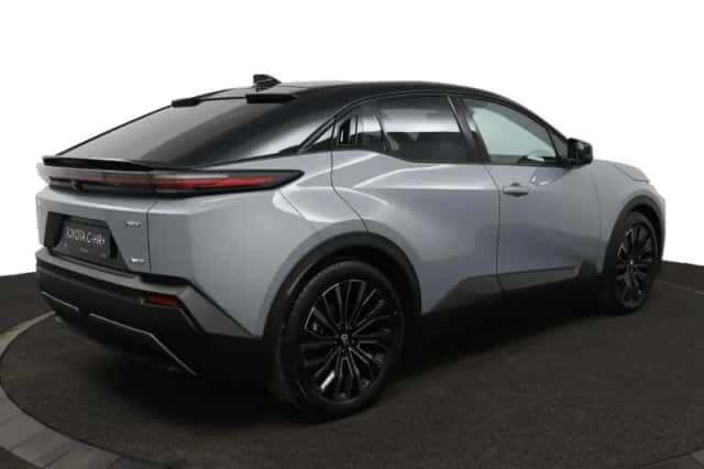 Toyota C-HR+ (2026) thumbnail 2