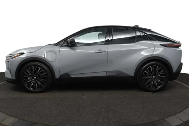 Toyota C-HR+ (2026) thumbnail 3