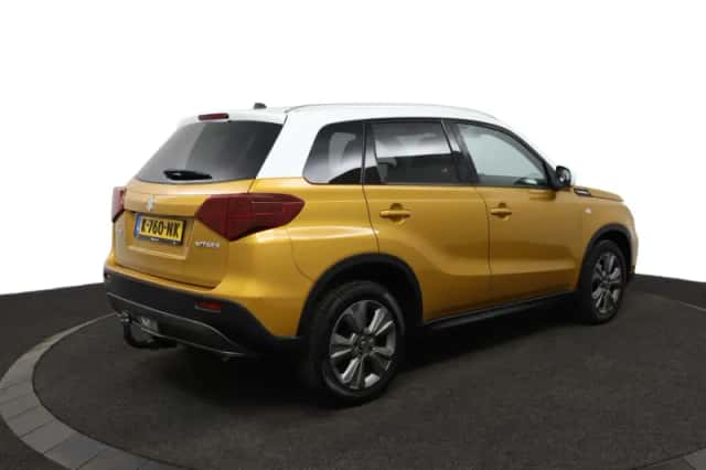 Suzuki Vitara (2019) thumbnail 2