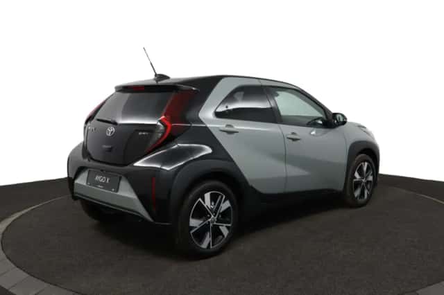 Toyota Aygo X (2026) thumbnail 2