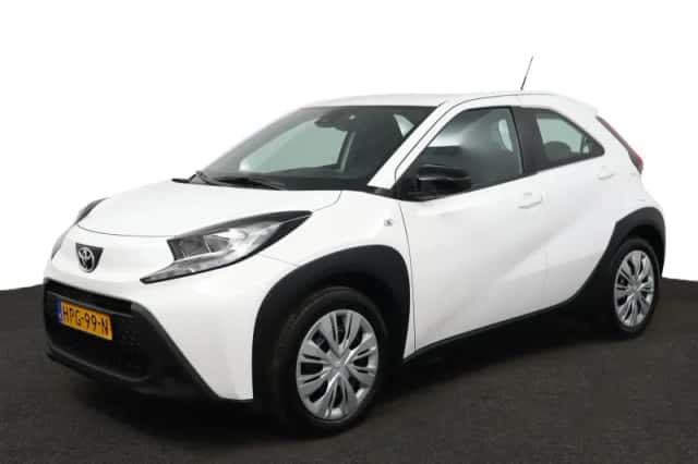 Toyota Aygo X (2025) thumbnail 1