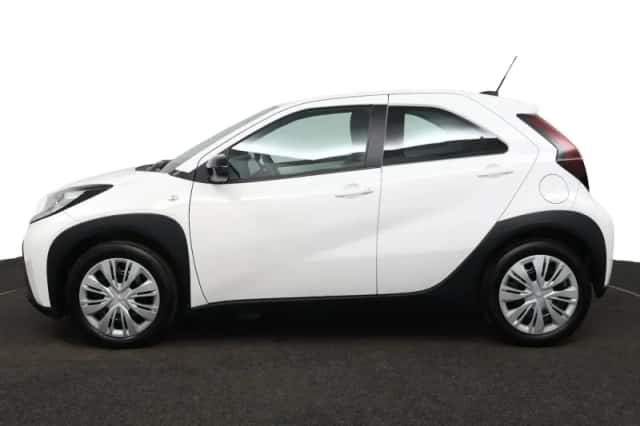 Toyota Aygo X (2025) thumbnail 3