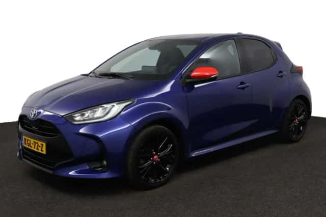 Toyota Yaris (2022) thumbnail 1