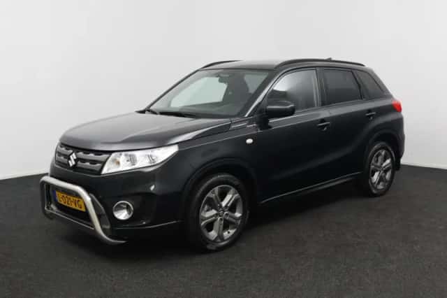Suzuki Vitara (2016) thumbnail 1