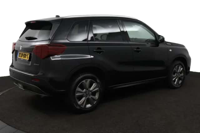 Suzuki Vitara (2025) thumbnail 2