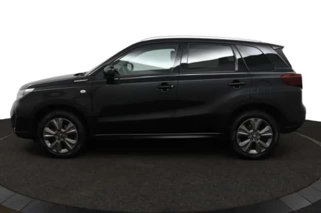 Suzuki Vitara (2025) thumbnail 3