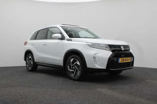 Suzuki Vitara (2025) thumbnail 2