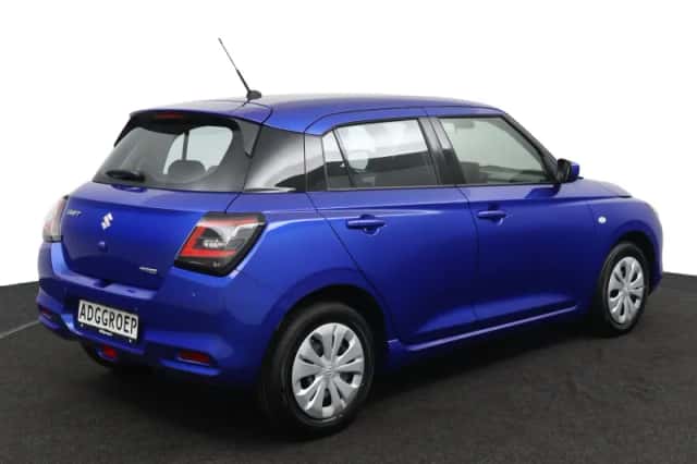Suzuki Swift (2026) thumbnail 2