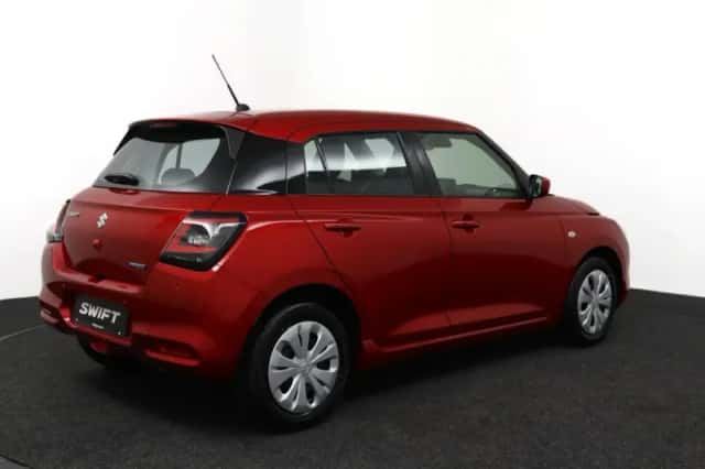 Suzuki Swift (2026) thumbnail 2