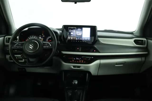 Suzuki Swift (2026) thumbnail 4