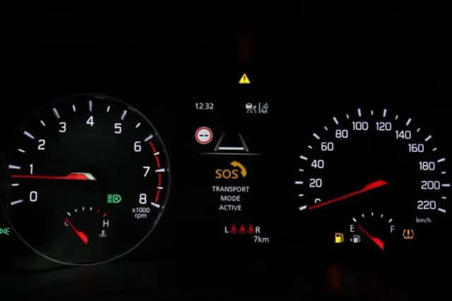 Suzuki Swift (2026) thumbnail 6