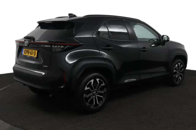 Toyota Yaris Cross (2025) thumbnail 2