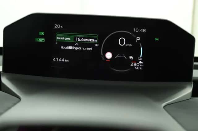 Toyota C-HR+ (2026) thumbnail 6