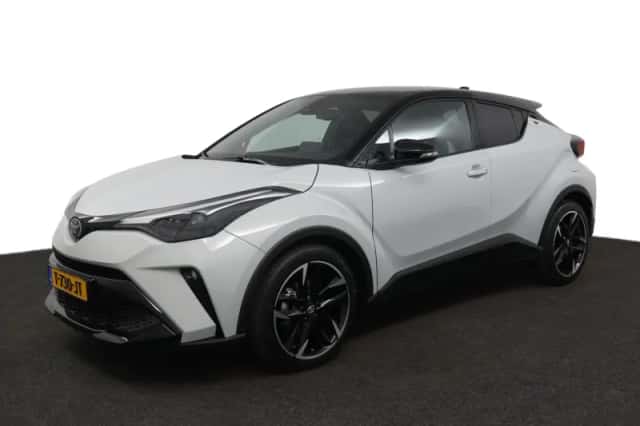 Toyota C-HR (2023) thumbnail 1