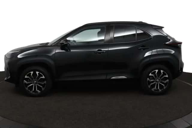 Toyota Yaris Cross (2025) thumbnail 3