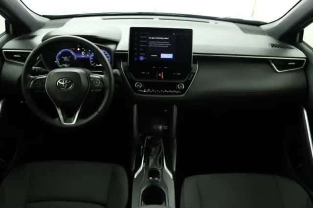 Toyota Corolla Cross (2025) thumbnail 4