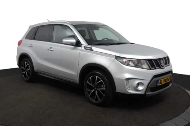 Suzuki Vitara (2018) thumbnail 6