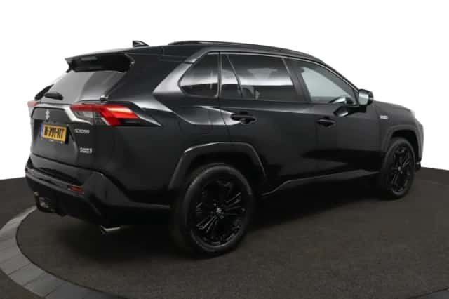 Suzuki Across (2021) thumbnail 2