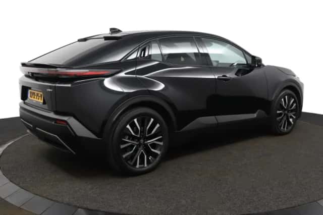 Toyota C-HR+ (2026) thumbnail 2