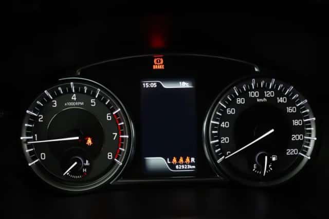 Suzuki Vitara (2023) thumbnail 6