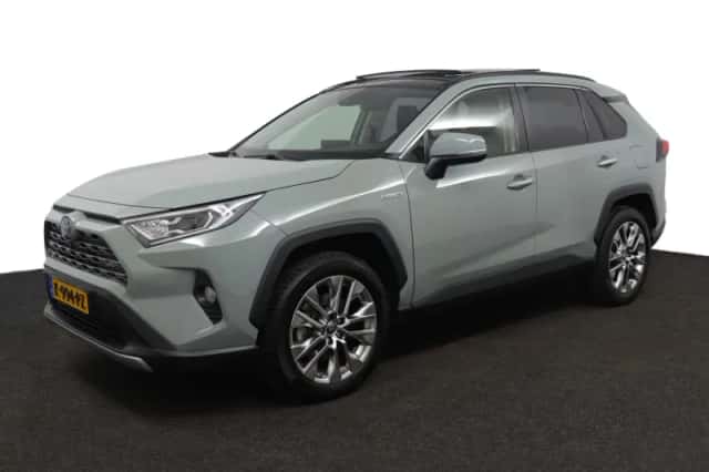 Toyota RAV4 (2021) thumbnail 1