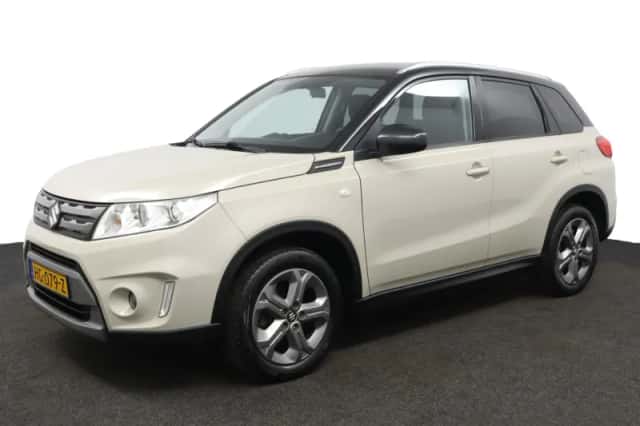 Suzuki Vitara (2015) thumbnail 1