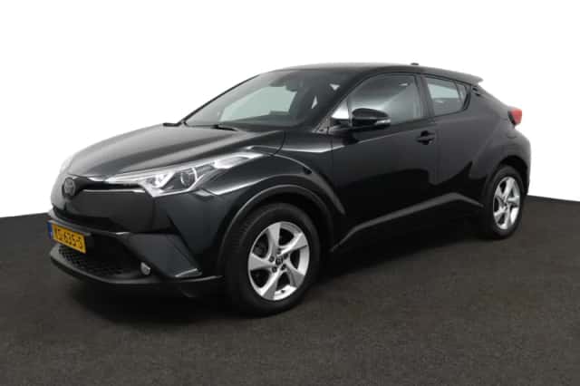 Toyota C-HR (2016) thumbnail 1