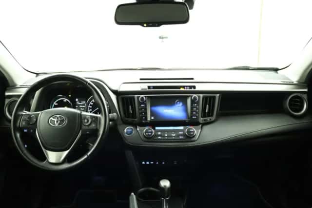 Toyota RAV4 (2017) thumbnail 4