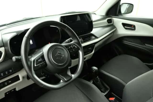 Suzuki Swift (2026) thumbnail 4