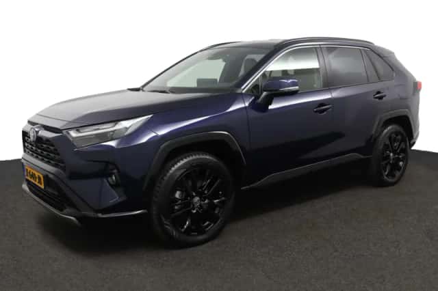 Toyota RAV4 (2023) thumbnail 1