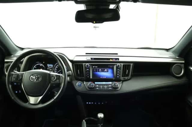 Toyota RAV4 (2018) thumbnail 4