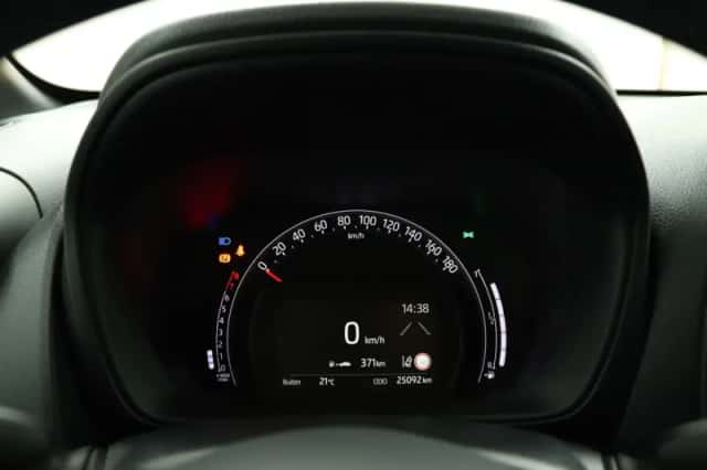 Toyota Aygo X (2025) thumbnail 6