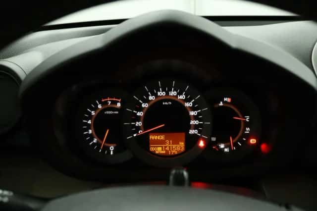 Toyota RAV4 (2009) thumbnail 6