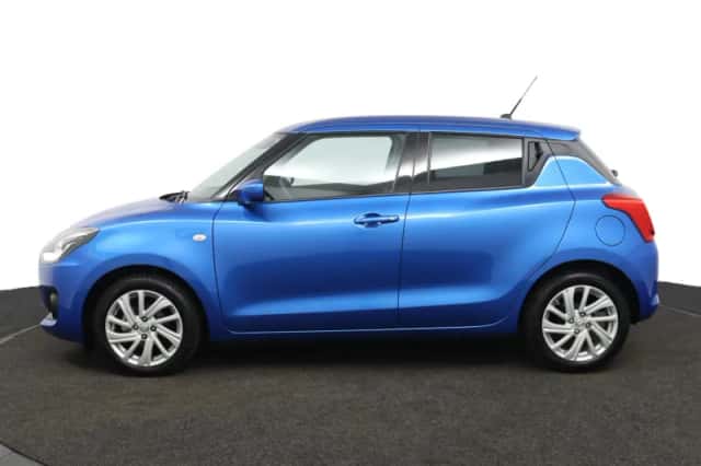Suzuki Swift (2023) thumbnail 3