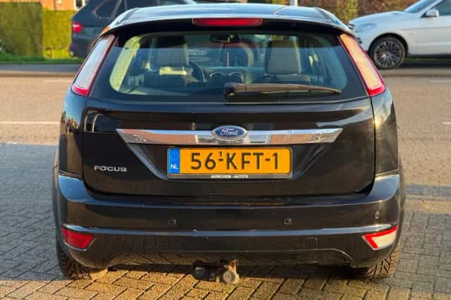 Ford Focus (2009) thumbnail 5