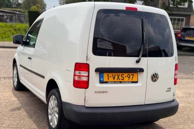 Volkswagen Caddy (2012) thumbnail 5