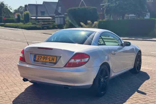 Mercedes-Benz SLK-Klasse (2004) thumbnail 3