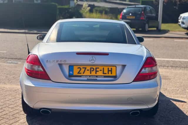 Mercedes-Benz SLK-Klasse (2004) thumbnail 5