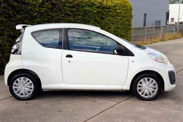 Citroën C1 (2012) thumbnail 2