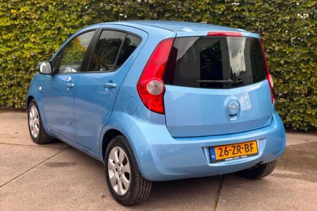 Opel Agila (2008) thumbnail 6