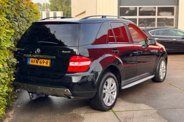 Mercedes-Benz M-Klasse (2007) thumbnail 3