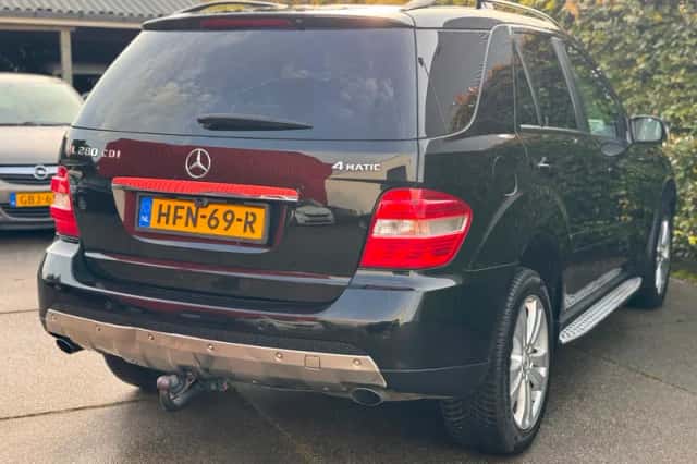 Mercedes-Benz M-Klasse (2007) thumbnail 4