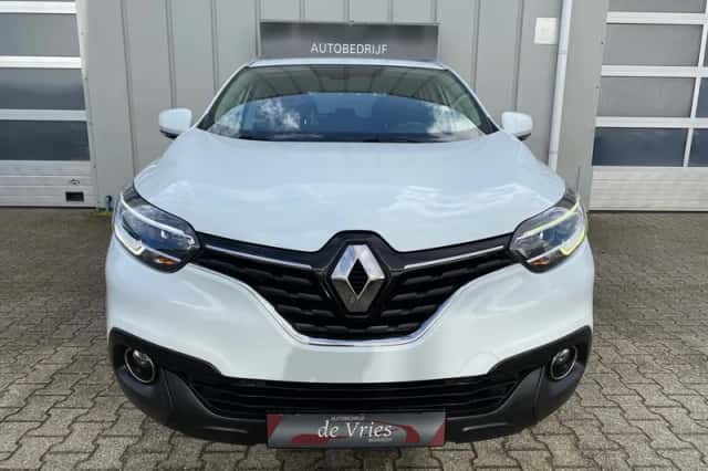 Renault Kadjar (2015) thumbnail 4
