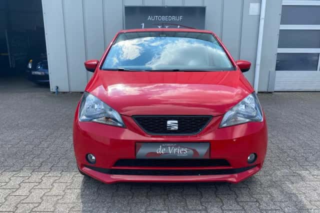 SEAT Mii (2014) thumbnail 4