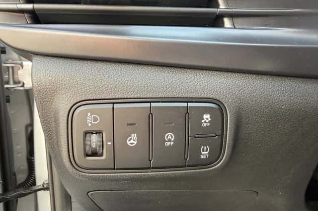 Hyundai i20 (2023) thumbnail 6